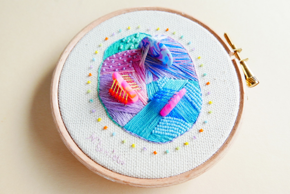 'Sugary sweet memory' 3D embroidery on hoop by Nibyniebo